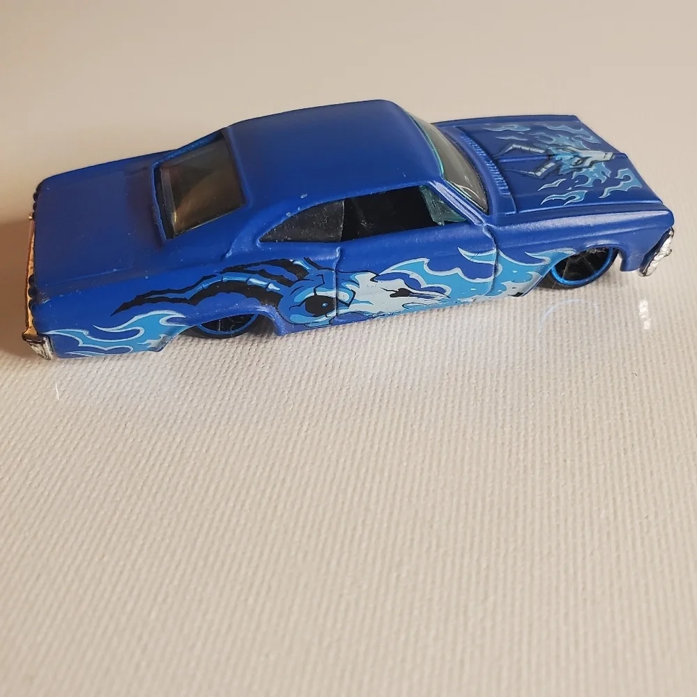 Vintage 1995- '65 Impala Hot Wheel